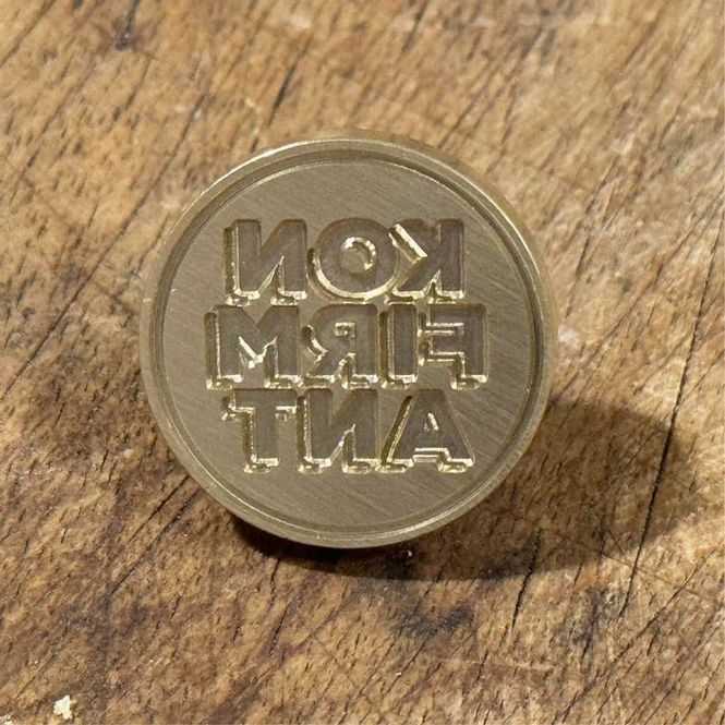 Hovedbilde VOKSSTEMPEL, KONFIRMANT